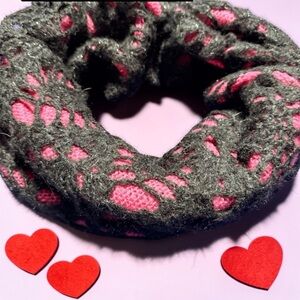 Betsey Johnson Black and Hot Pink with Silver Thread Lace Pattern Infinity Scarf